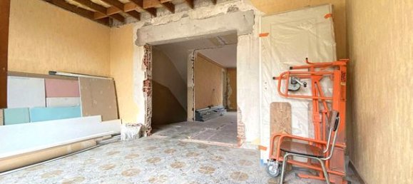 2 bedrooms House in Chalons-en-Champagne, France No. 304504 5