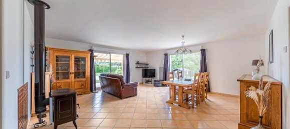 Casa de 3 dormitorios en Creuse, France No. 340943 2