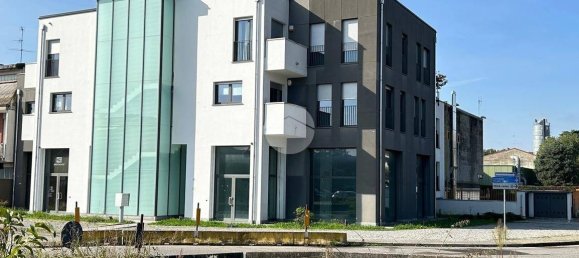 Escritório de 4 divisões em Meda, Italy N.º 168265 4