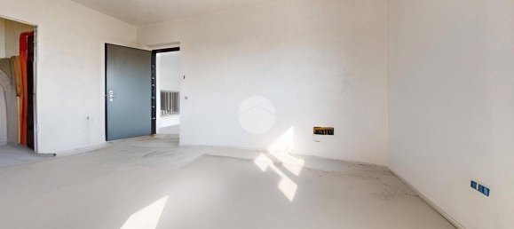 Escritório de 4 divisões em Meda, Italy N.º 168265 18