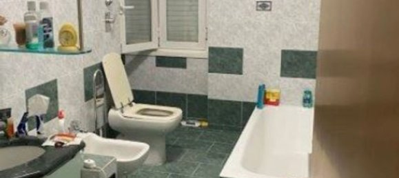 4 rooms Apartment in Settimo Milanese, Italy No. 4613 16