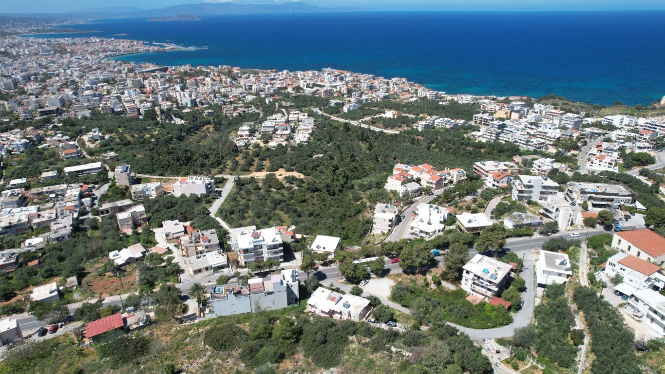 Terreno T3 em Chania, Greece N.º 8859