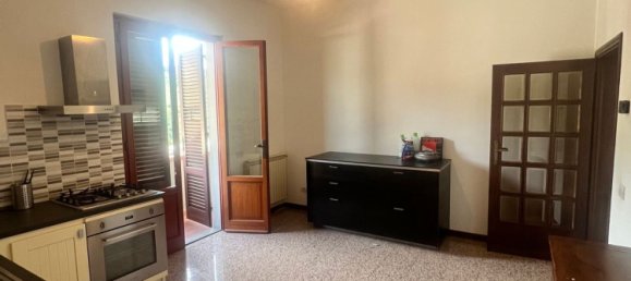 Apartamento de 8 habitaciónes en Montale, Italy No. 255000 3