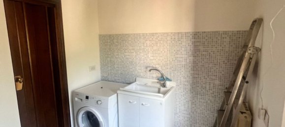 Apartamento de 8 habitaciónes en Montale, Italy No. 255000 4