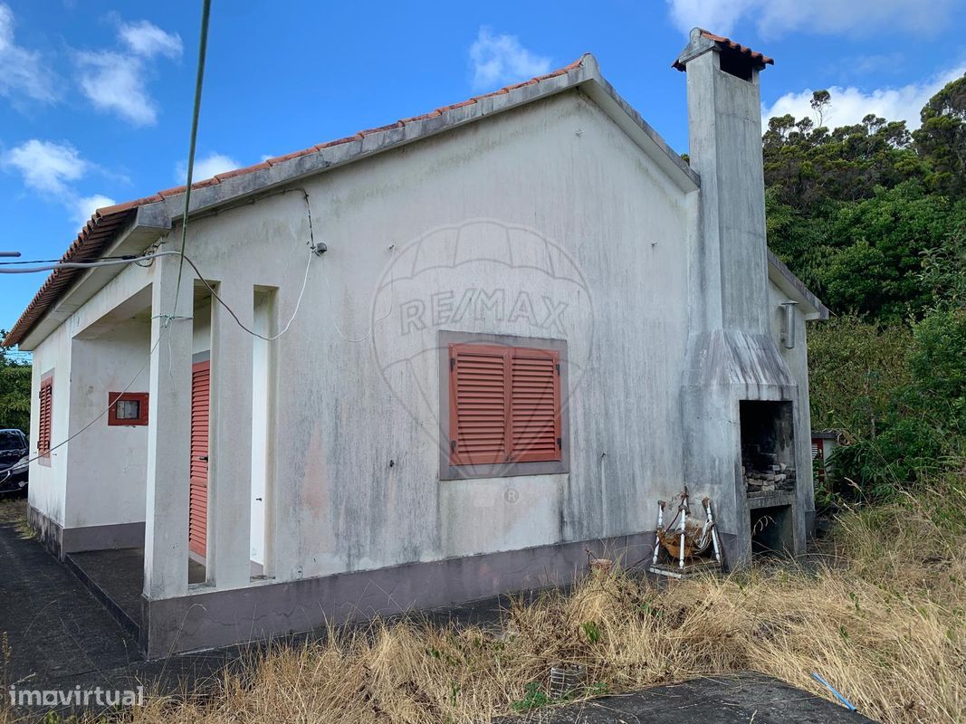 2 bedrooms House in Horta, Portugal No. 23886