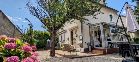 4 bedrooms House in Troyes, France No. 95389 2