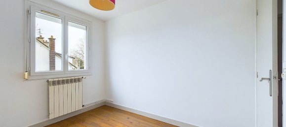 4 bedrooms House in Troyes, France No. 95389 11