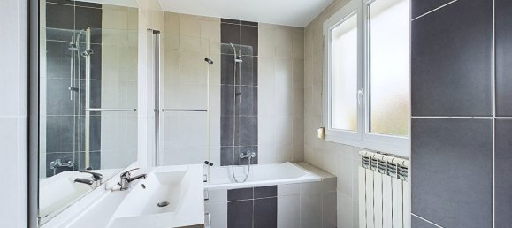 4 bedrooms House in Troyes, France No. 95389 10