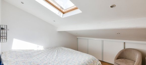 Дуплекс с 3 спальнями в Ла-Гарен-Коломб, Франция № 170172 12