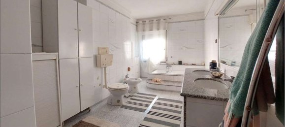 15-Zimmer Haus in Castel Volturno, Italy, Nr. 118648 8