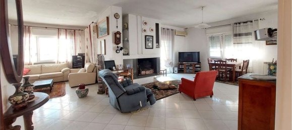 15-Zimmer Haus in Castel Volturno, Italy, Nr. 118648 5