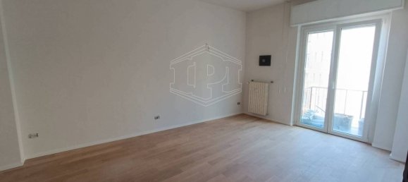 1 Schlafzimmer Wohnung in Milan, Italy, Nr. 341936 4