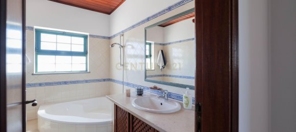 4 Schlafzimmer Villa in Tavira, Portugal, Nr. 132668 49