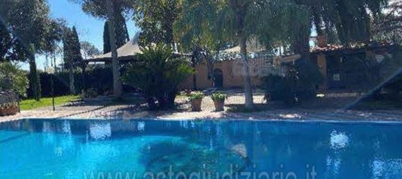 11 rooms House in Rome, Italy No. 191209 16