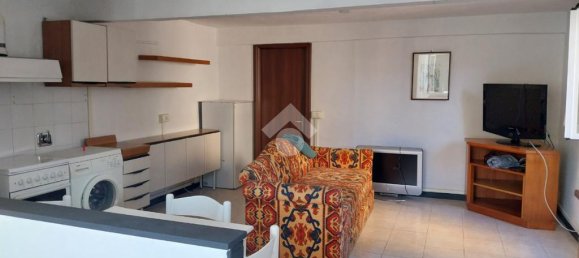 1 bedroom Apartment in Genoa, Italy No. 30090 6