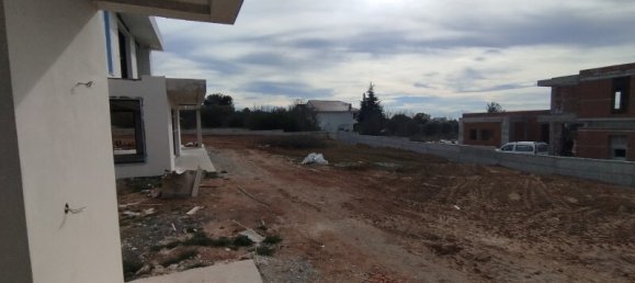  T3 em Pylaia, Greece N.º 2554 11