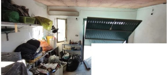 Квартира с 3 спальнями в Мантуя, Италия № 359680 21