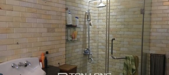 5 bedrooms House in Tay Ho, Vietnam No. 1638 12