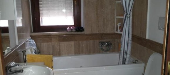 2 Schlafzimmer Wohnung in Rome, Italy, Nr. 253657 5