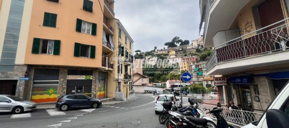 Apartamento de 2 dormitorios en Sanremo, Italy No. 376625 18