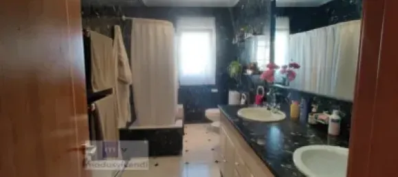 4 bedrooms House in San Andres del Rabanedo, Spain No. 21679 12