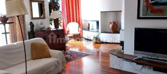 3 bedrooms Apartment in Cannara, Italy No. 258943 5