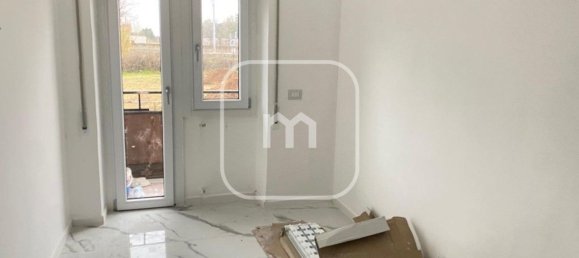3 rooms Apartment in Guidonia Montecelio, Italy No. 205196 6