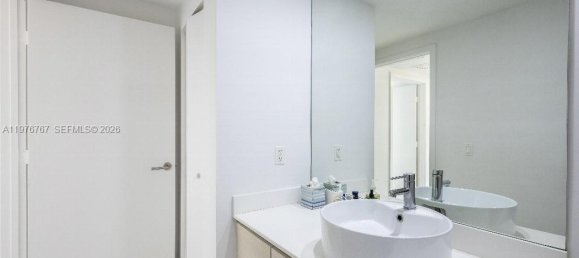 2 غرف نوم عقار تجاري في Miami, الولايات المتحدة رقم 615174 20