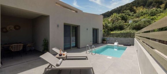 2 bedrooms Commercial property in Zakynthos, Greece No. 8557 10