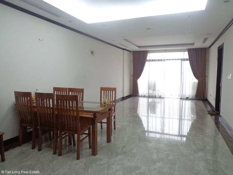 2 bedrooms Apartment in Ba Dinh, Vietnam No. 4706