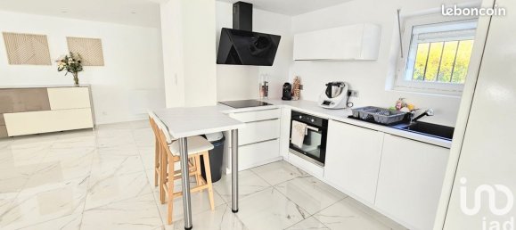 5 bedrooms House in Peltre, France No. 154934 5