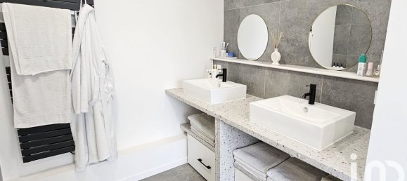 5 bedrooms House in Peltre, France No. 154934 2