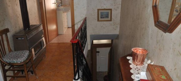 4 rooms Apartment in Rivisondoli, Italy No. 18526 4