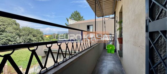 3-salle Appartement à Boltiere, Italy No. 284897 12