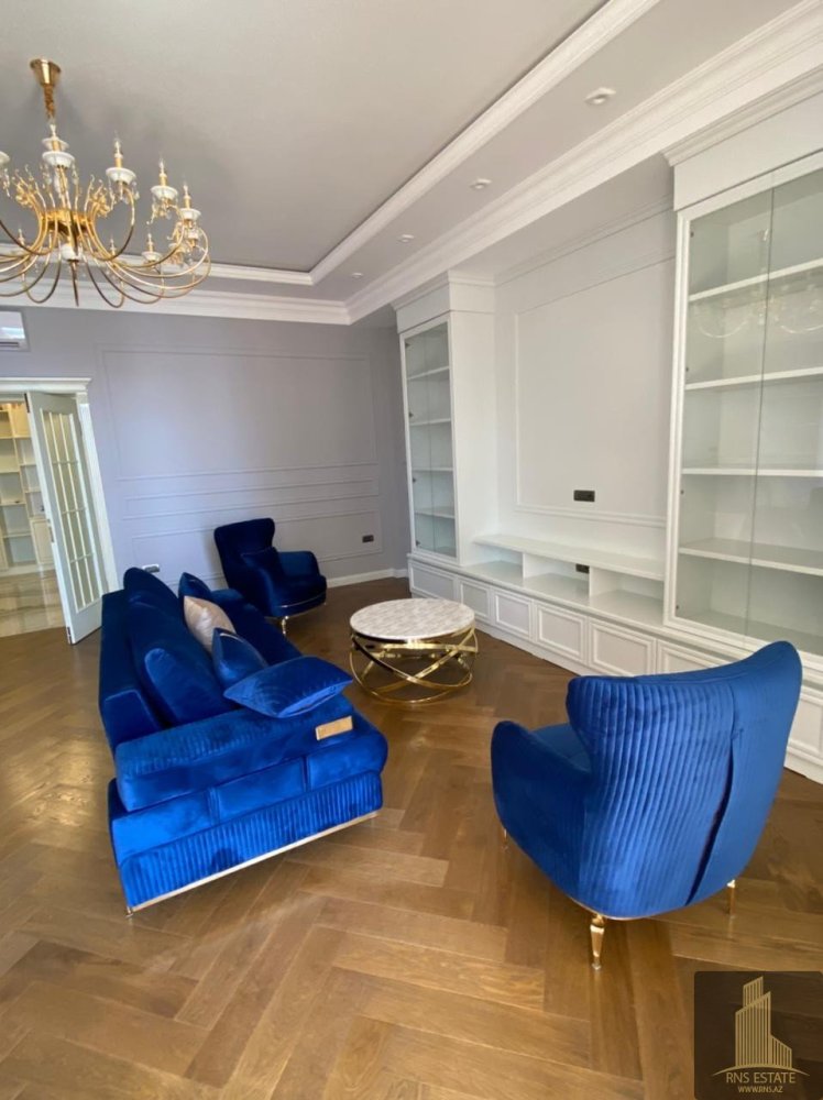 3 bedrooms Apartment in Nasimi, Azerbaijan No. 2127