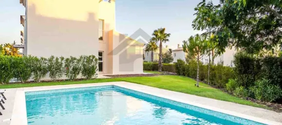 2 Schlafzimmer Haus in Lagoa, Portugal, Nr. 12812 8