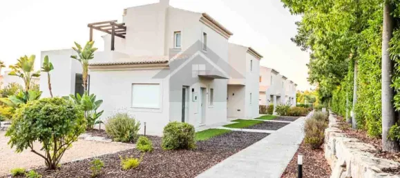 2 Schlafzimmer Haus in Lagoa, Portugal, Nr. 12812 5