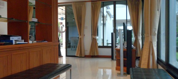 Кафе / ресторан с 3 спальнями в Паттайя, Таиланд № 1346 18