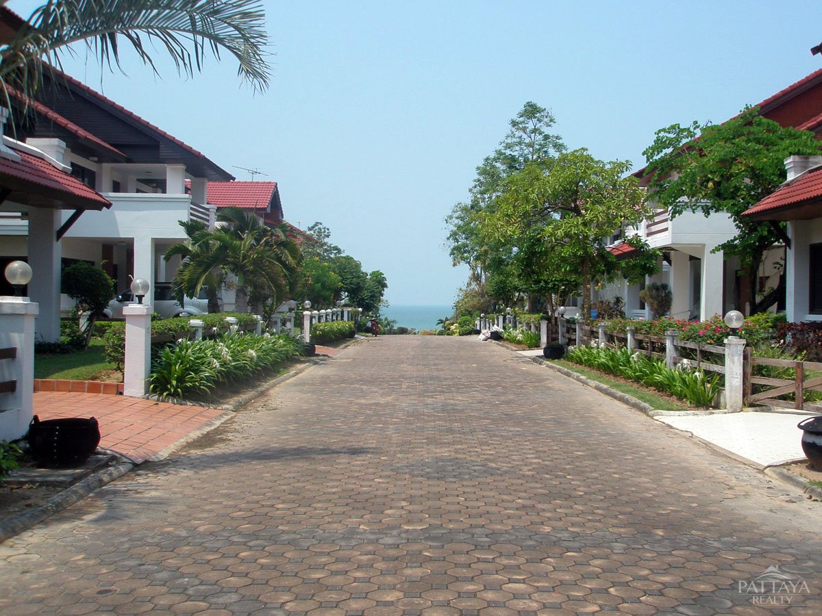 Кафе / ресторан с 3 спальнями в Паттайя, Таиланд № 1346