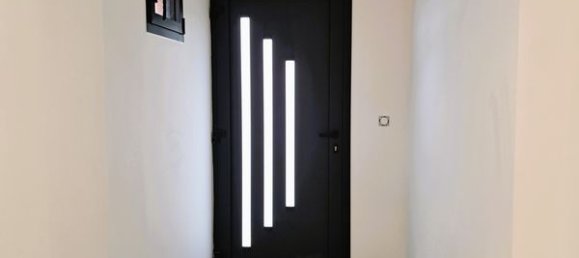 4 bedrooms House in Sens, France No. 339755 8