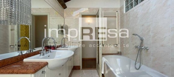 5 rooms Apartment in Venice, Italy No. 209797 17