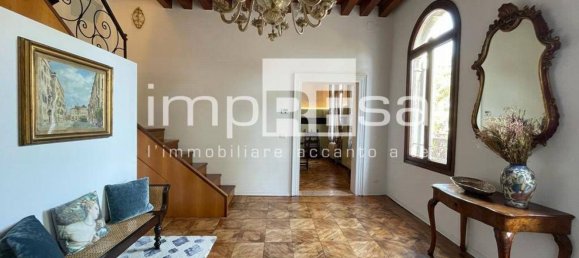 5 rooms Apartment in Venice, Italy No. 209797 6