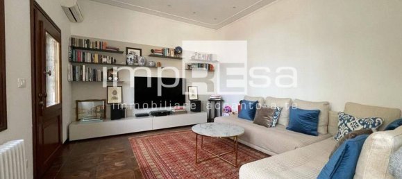 5 rooms Apartment in Venice, Italy No. 209797 2