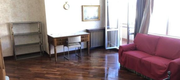 4-Zimmer Wohnung in Rome, Italy, Nr. 32620 3