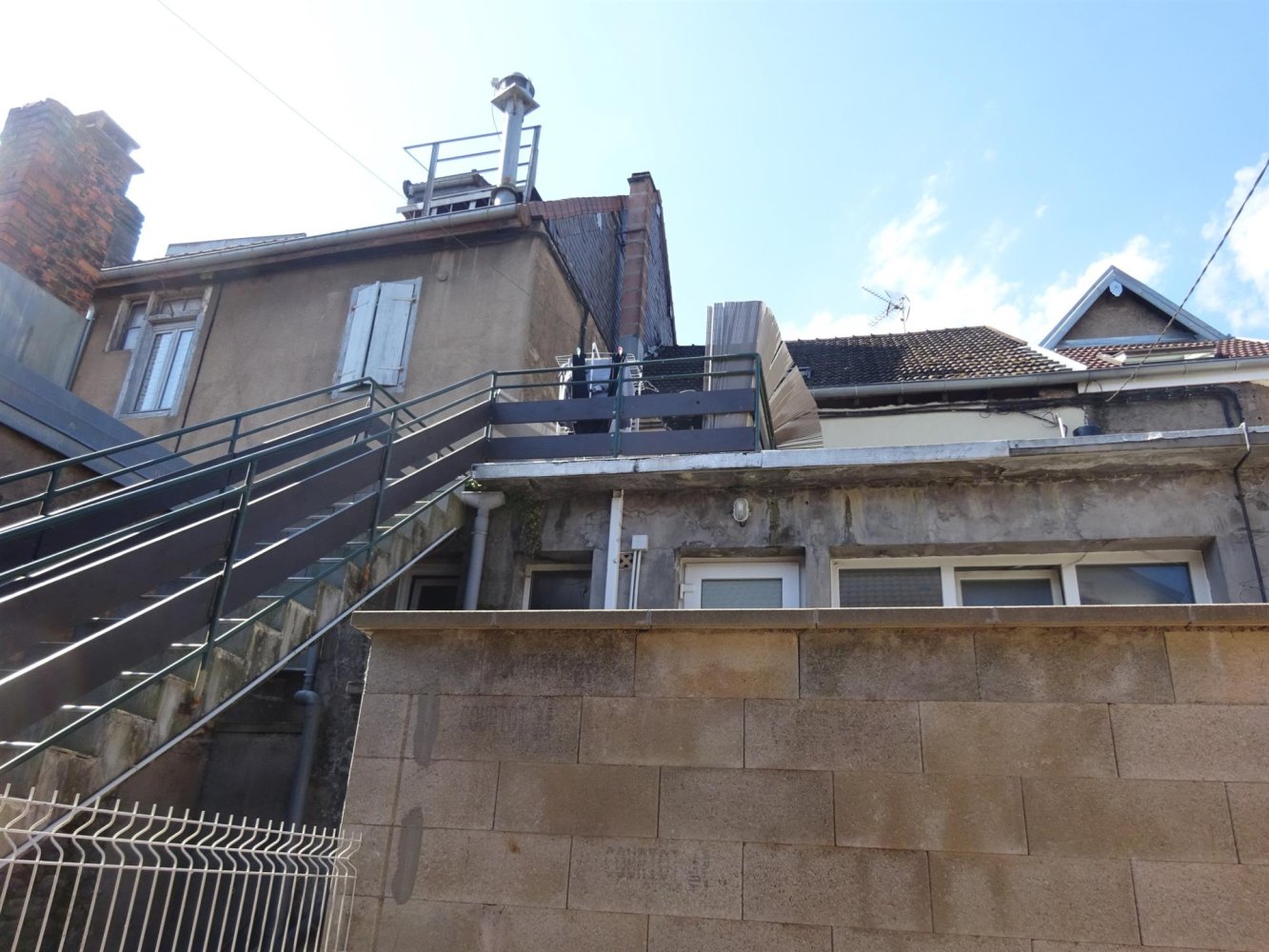 Edifício de 10 divisões em Haute-Saone, France N.º 303188