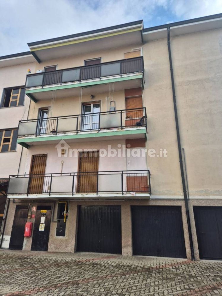 Квартира с 2 спальнями в Черро аль Ламбро, Италия № 327622