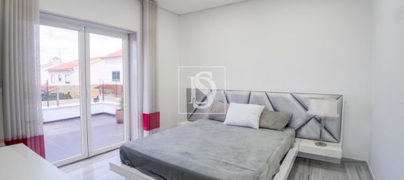 4 Schlafzimmer Villa in Seixal, Portugal, Nr. 348979 44
