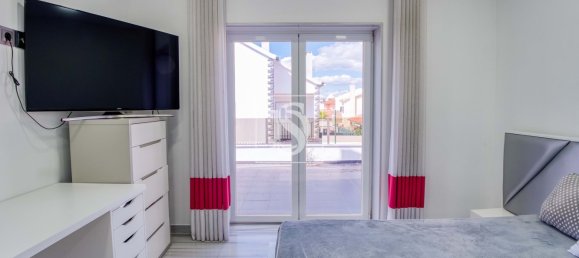 4 Schlafzimmer Villa in Seixal, Portugal, Nr. 348979 45