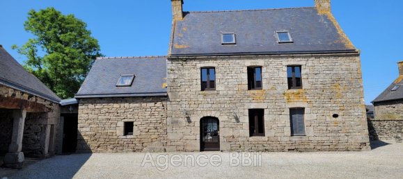 Casa de 3 dormitorios en Plesidy, France No. 307263 4
