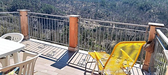 3غرفة منزل في Carro, Italy رقم 116677 5